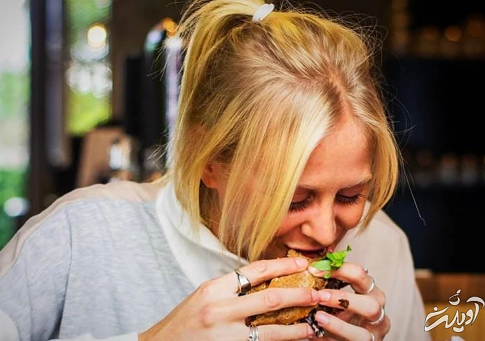 اهمیت خوب جویدن غذا برای گوارش دلیل جویدن غذا